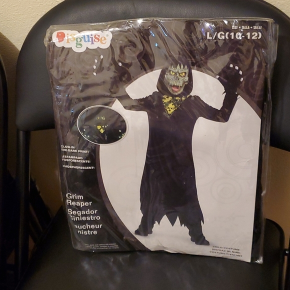 Childrens "Grim Reaper" Costume With Glow-In-The-Dark Print - Picture 2 of 4